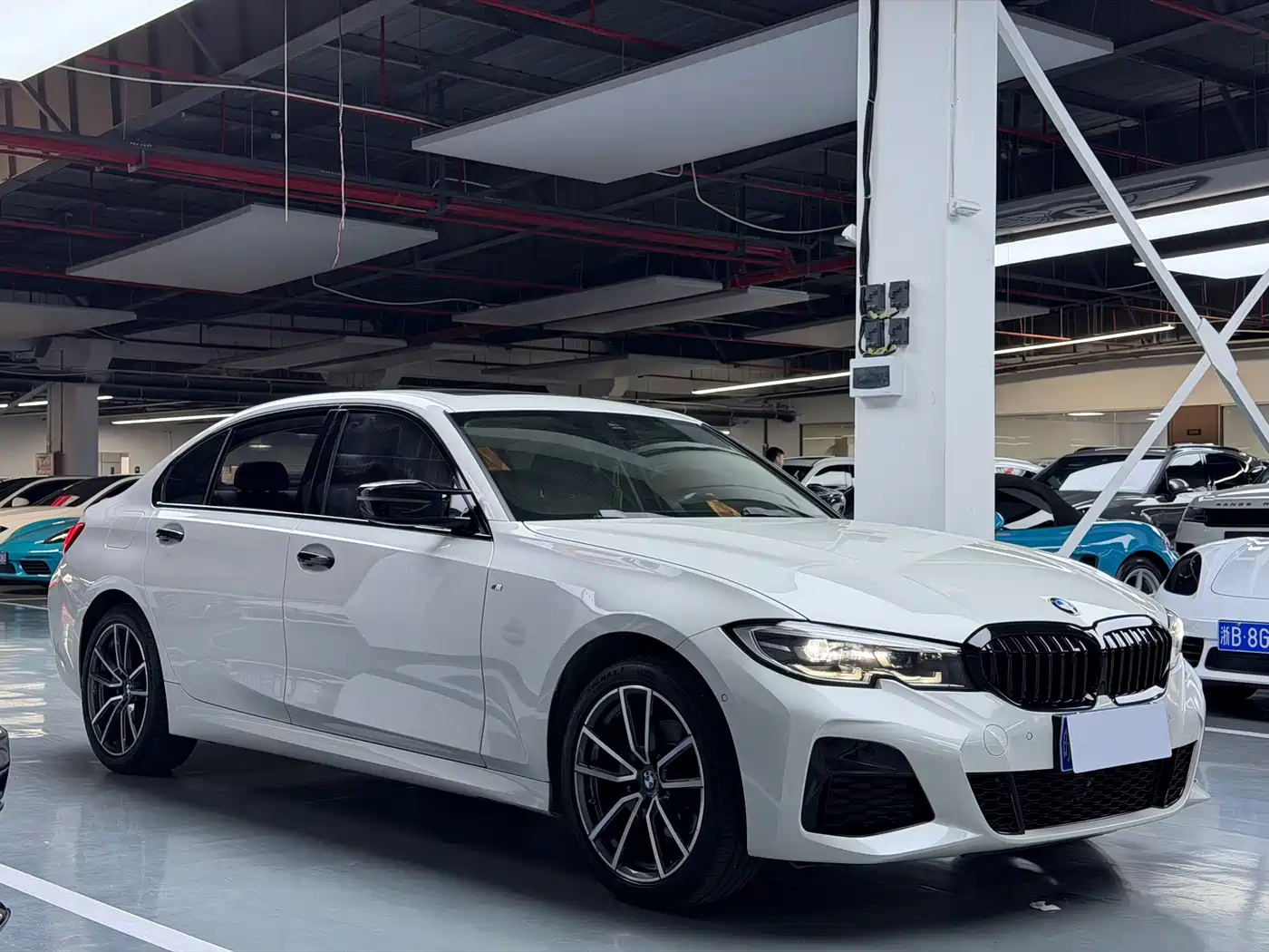 BMW 3 Series 2020 325Li Launch Edition фото 3
