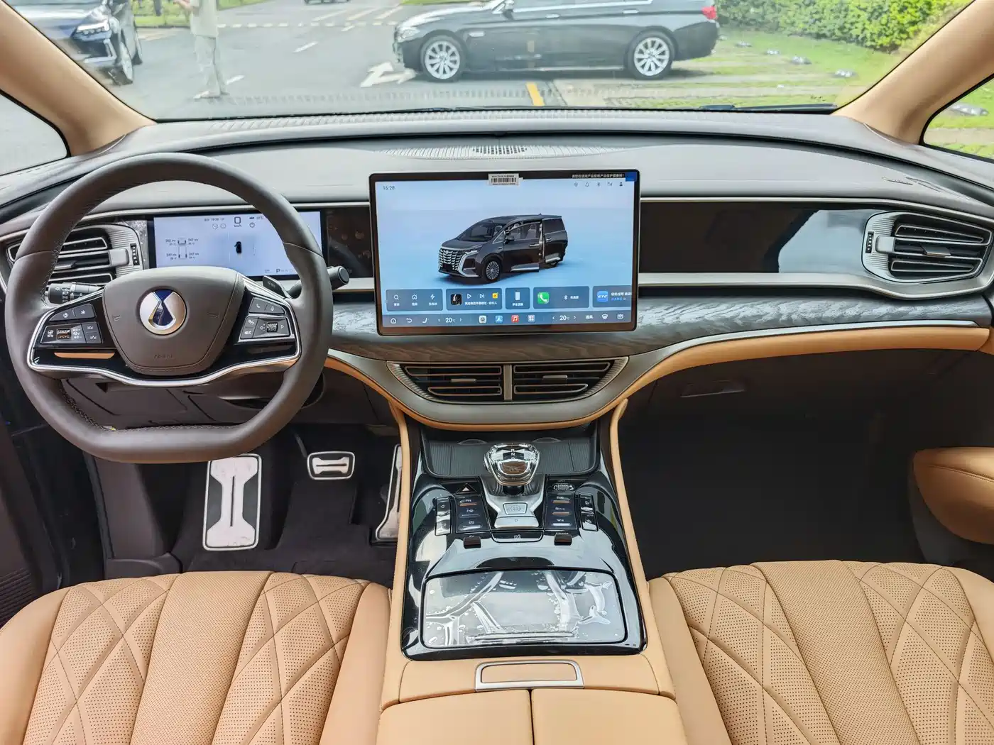 Denza D9 2026 2025 DM-i Smart Driving Edition 1020 AWD Flagship