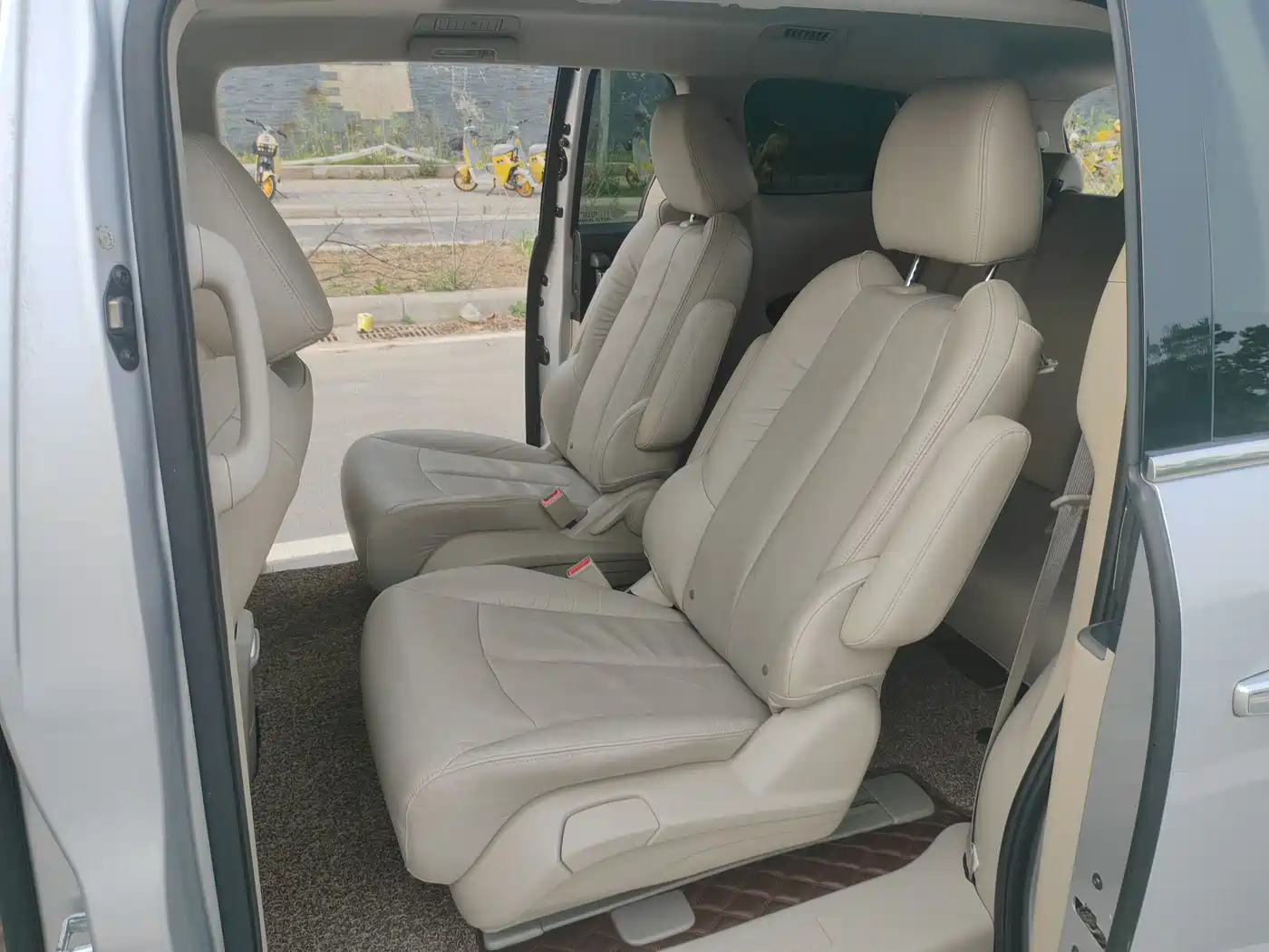Buick GL8 2017 25S Luxury China V фото 12