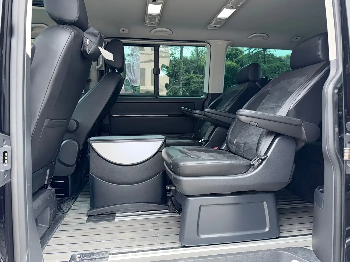Volkswagen Multivan 2020 2019 2.0TSI 4WD Premium 7-seater