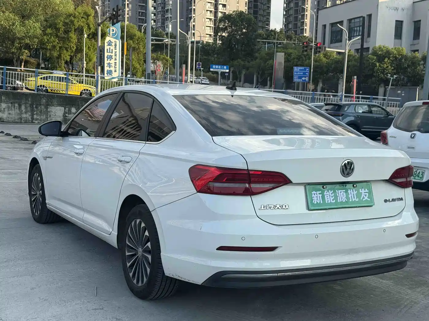 Volkswagen VW Lavida EV 2020 2019 Premium Edition