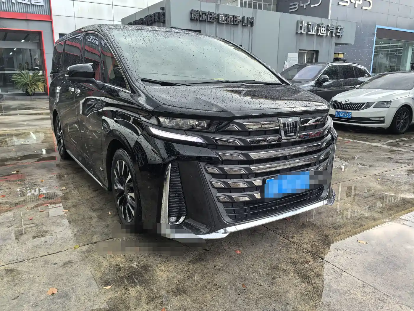 Photo 6 - Toyota Vellfire