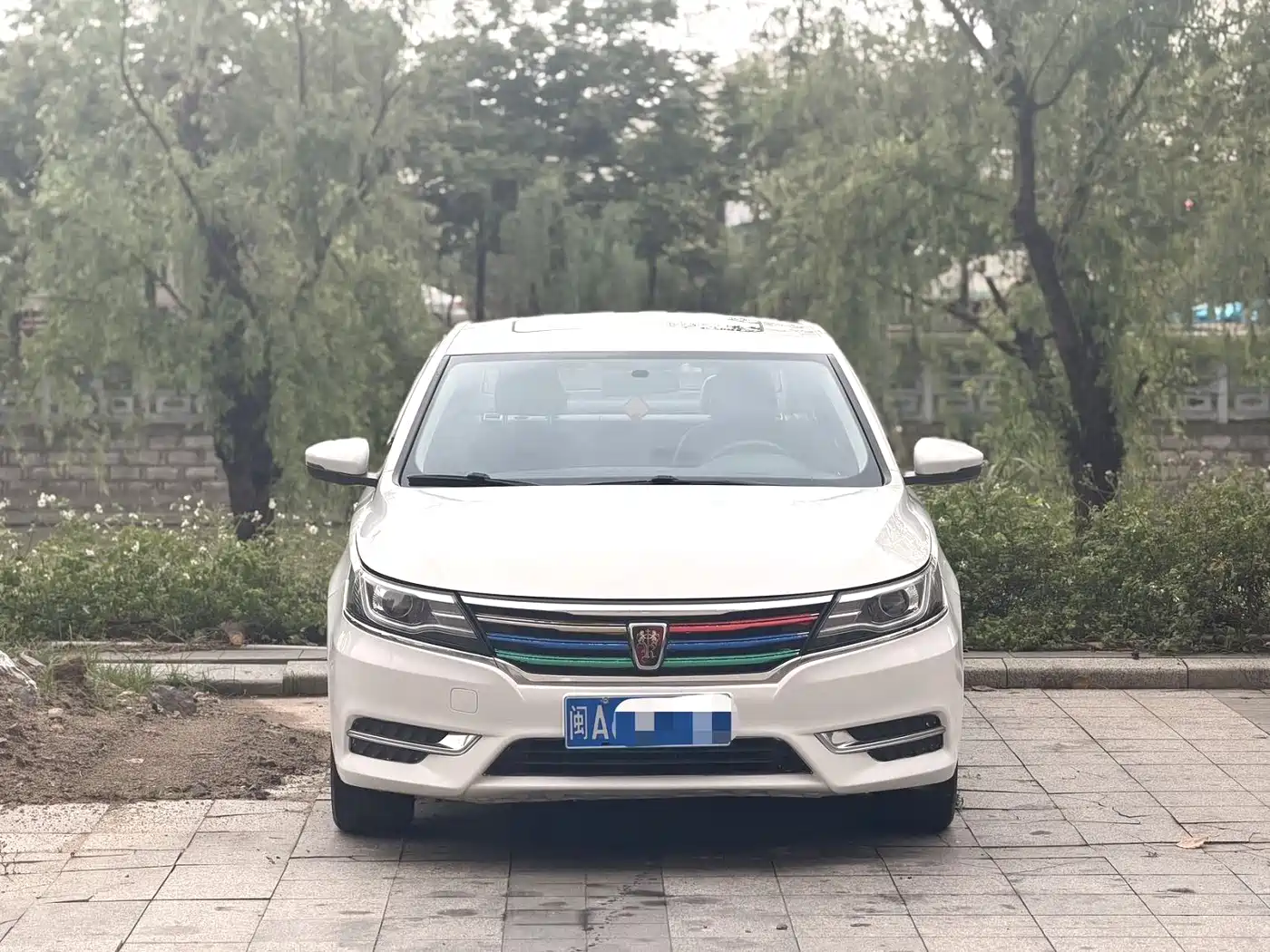 Roewe i6 2018 2018 20T Automatic Internet ZhiXiang Edition