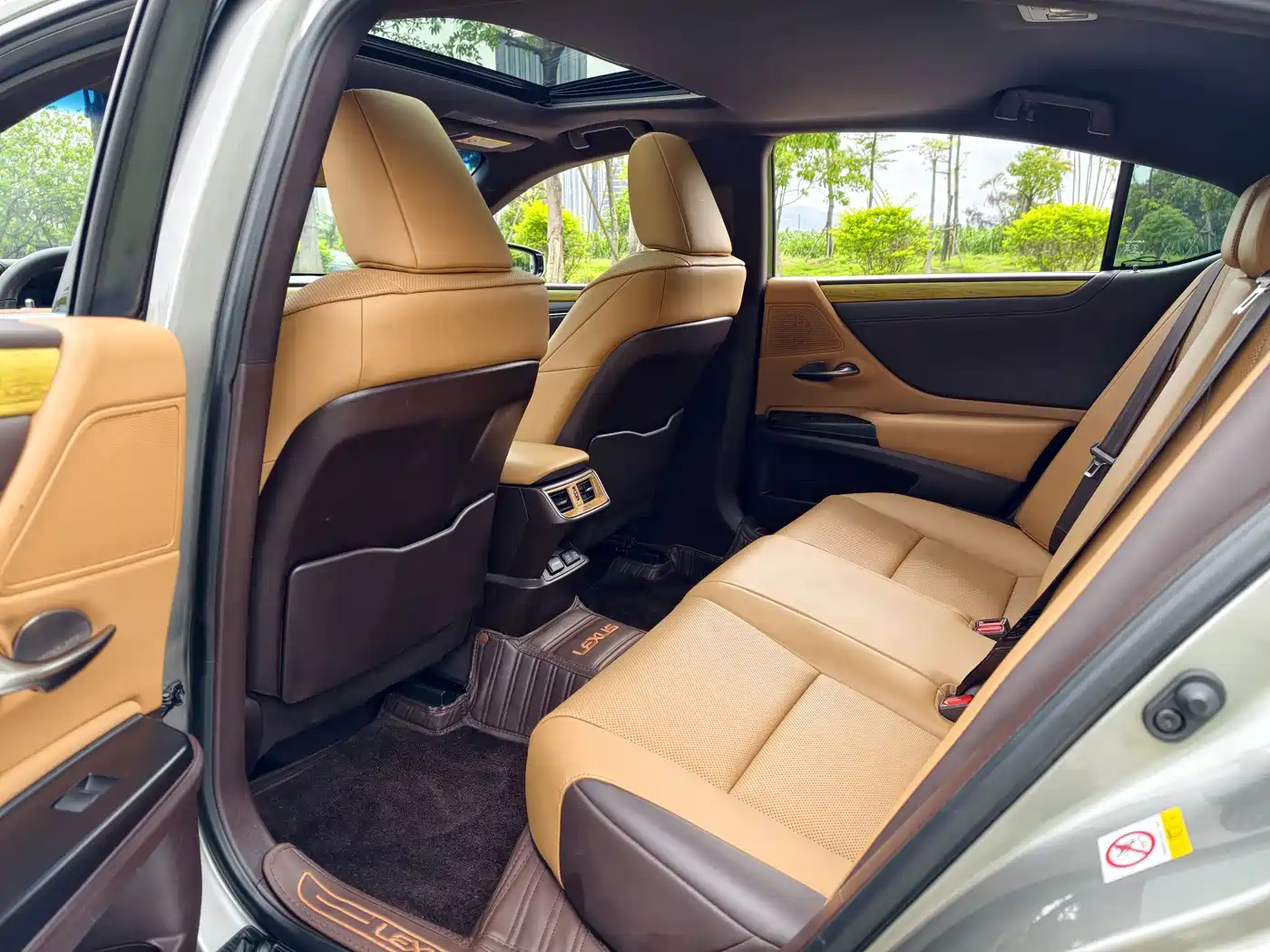 Lexus ES 2018 200 Excellence Edition China V фото 18