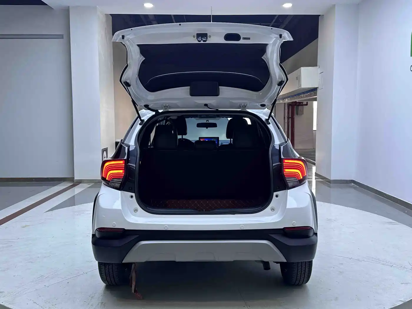 GEELY AUTOMOBILE EMGRAND S