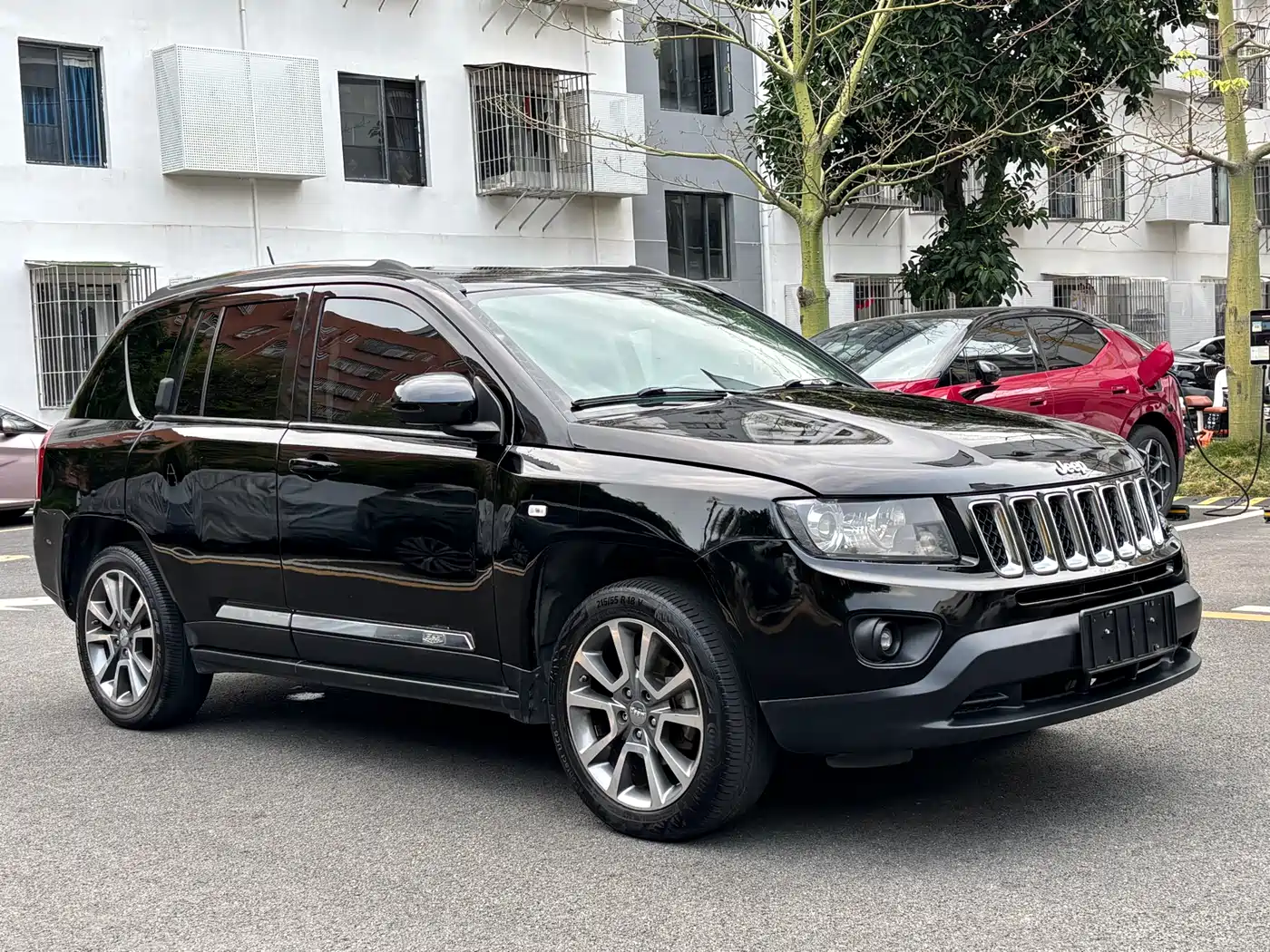 Jeep Compass (Import) 2015 2014 2.0L 2WD Urban Edition