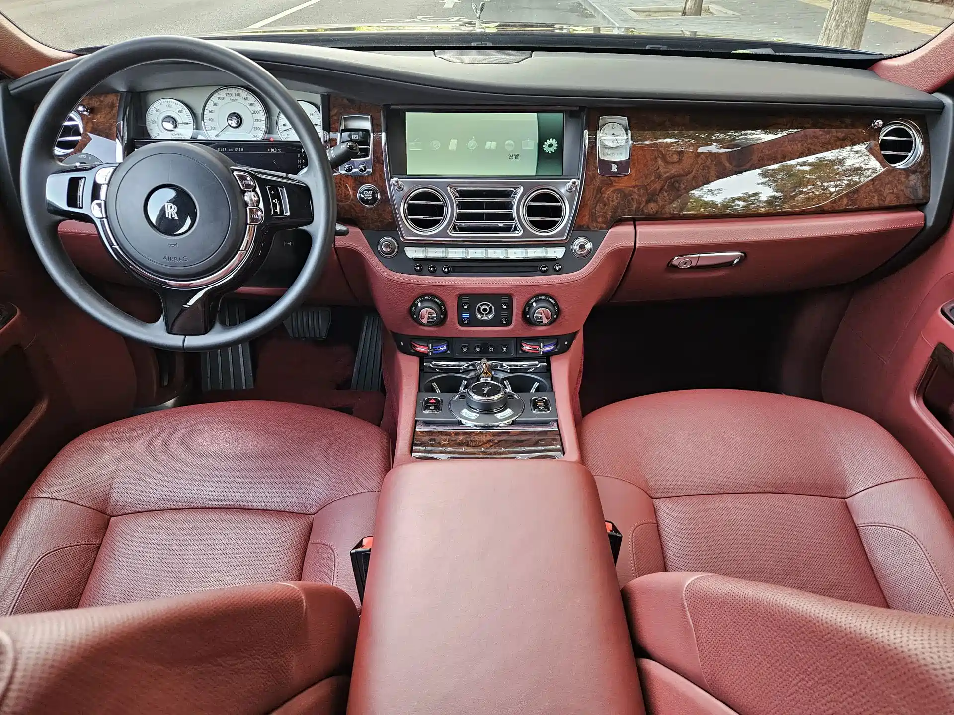 Фото 7 - Rolls-Royce Ghost