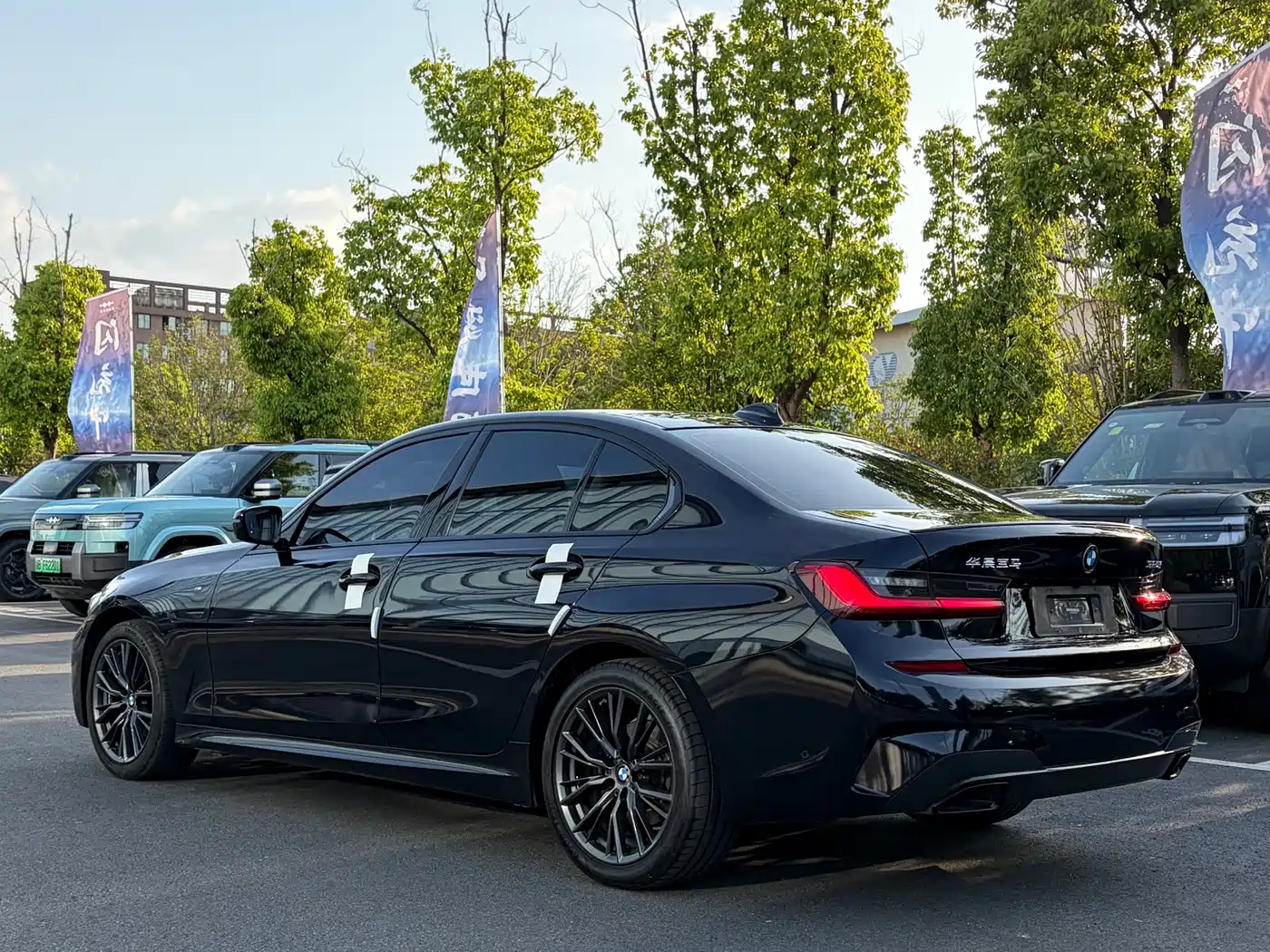 BMW 3 Series 2021 Second Facelift 325i M Sport Night Package фото 16