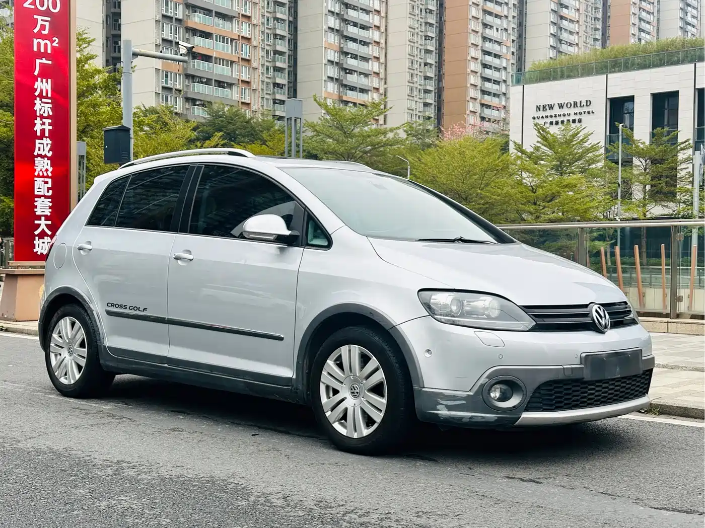 Volkswagen Golf (Import) 2011 1.4TSI Cross Golf фото 4