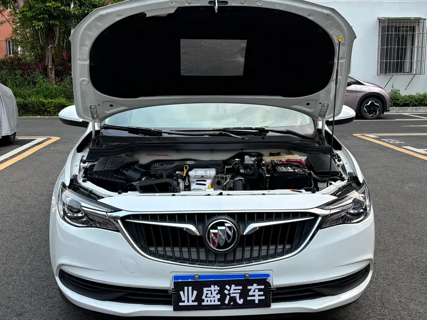 Buick Excelle 2018 15T DCT Progressive (China V) фото 16
