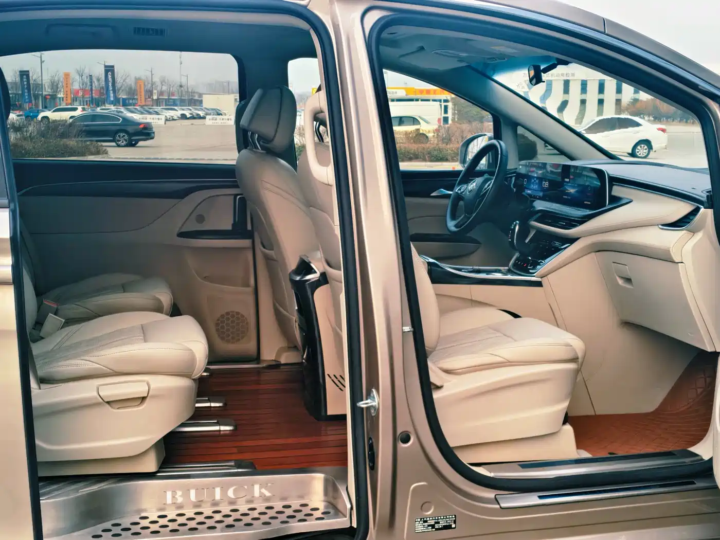 Buick GL8 2023 ES Landmaster Comfort фото 11