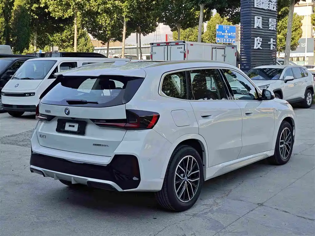 BMW iX1 2025 2023 eDrive25L M Sport Package