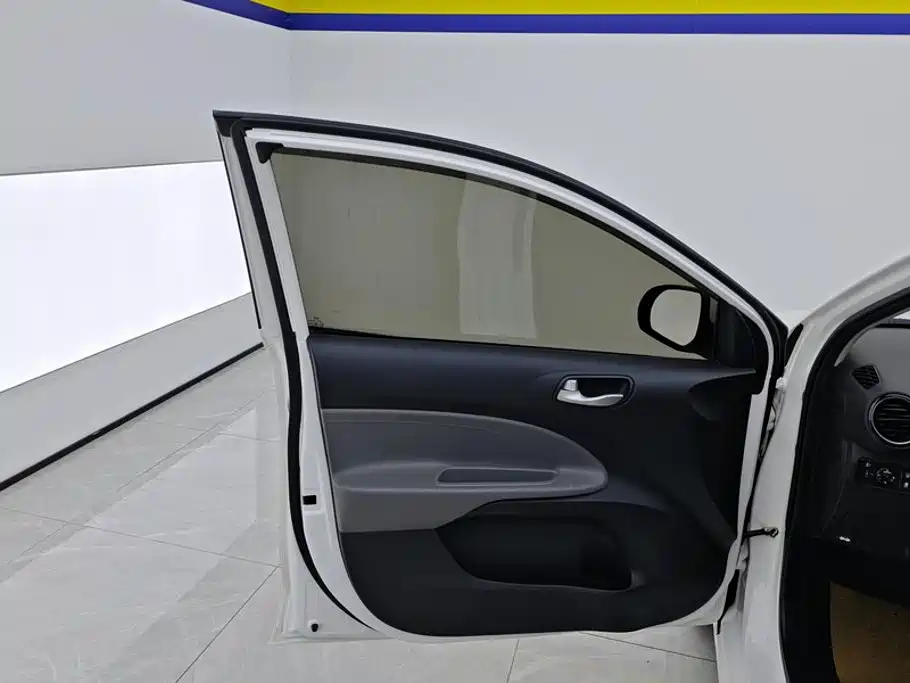 Kia Huan Chi 2021 2020 Facelift 1.4L Auto Comfort Sunroof Edition