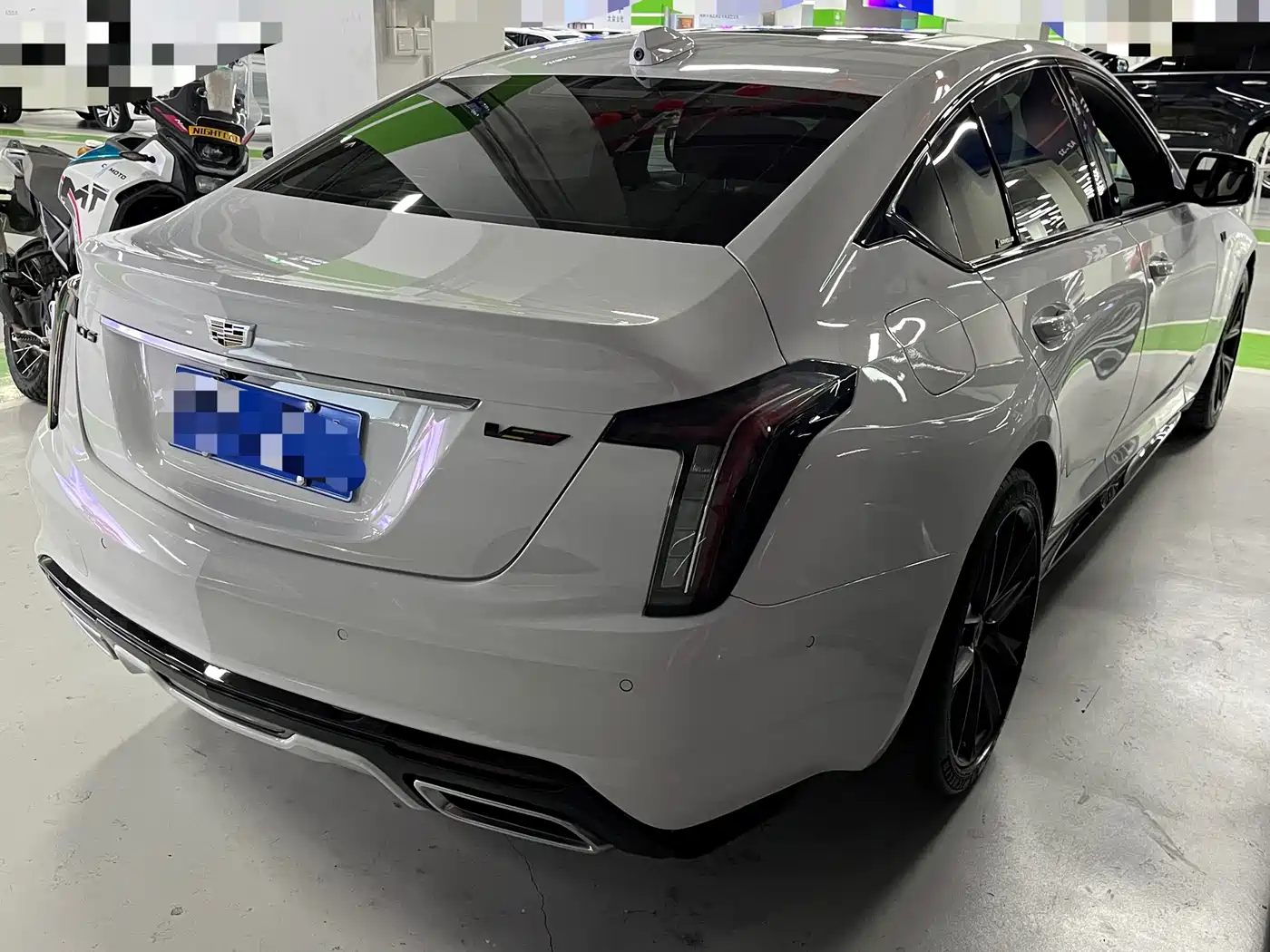 CADILLAC CT5