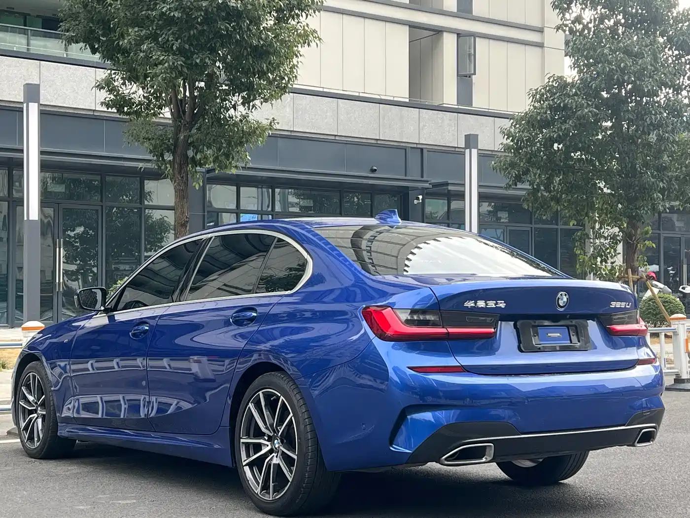 BMW 3 Series 2021 Facelift 325Li M Sport Package фото 13