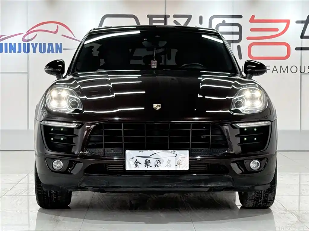 Porsche Macan 2017 Macan 2.0T фото 2