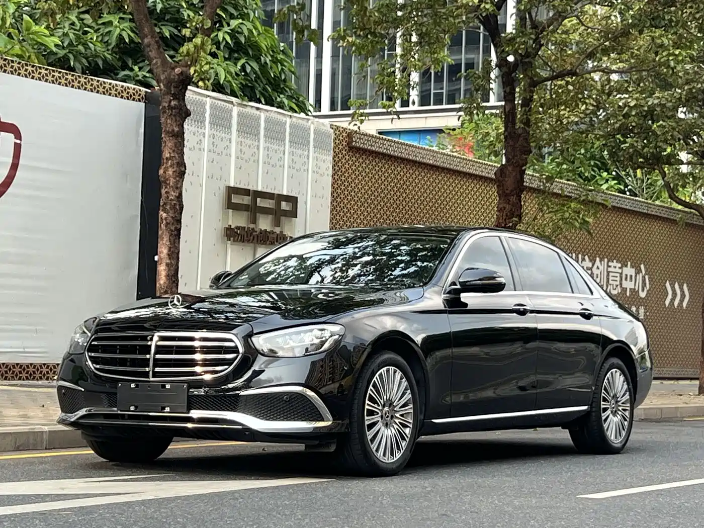 Mercedes-Benz E-Class 2023 Facelift E 300 L Fashion