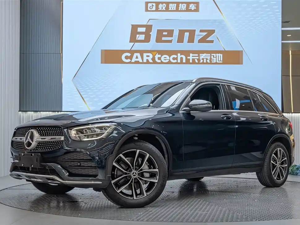 MERCEDES-BENZ GLC