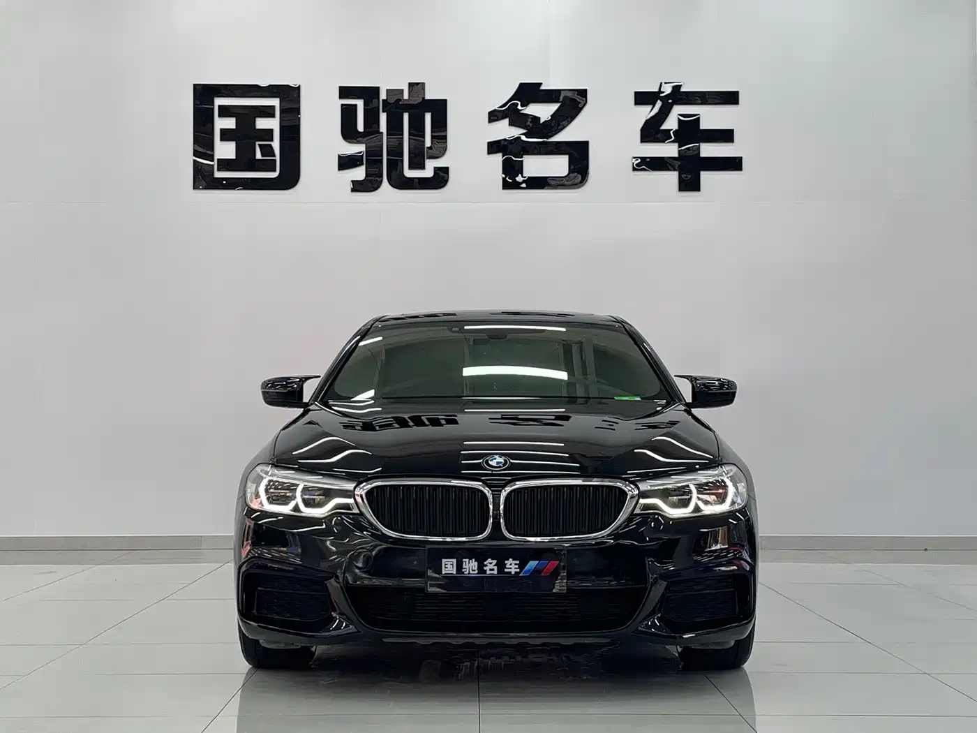 BMW 5 Series (Import) 2020 Model 525i M Sport Package фото 2