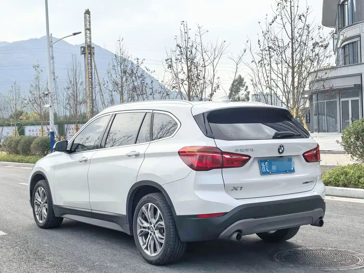 BMW X1 2019 sDrive20Li Leading Model фото 10