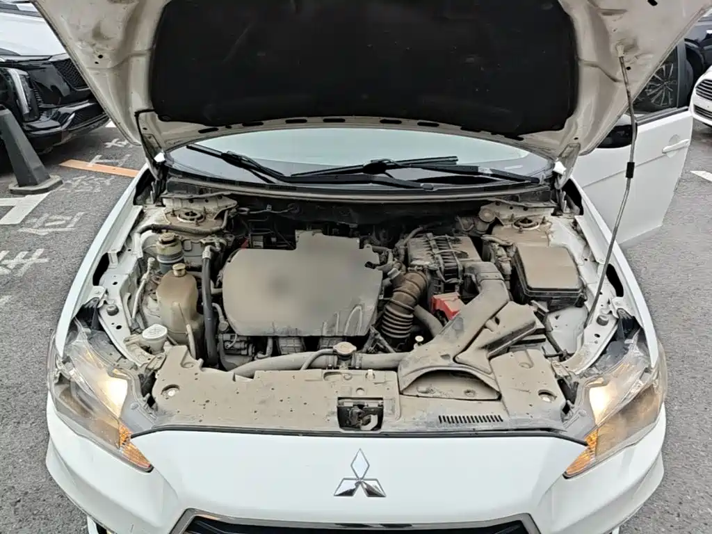 Mitsubishi Lancer EX 2018 2016 1.8L CVT Black & White Replica