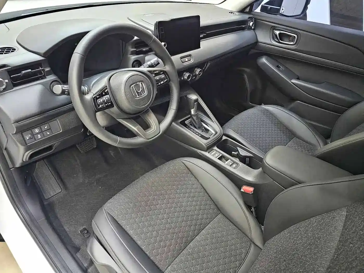 Honda XR-V 2024 2023 1.5L CVT Fever Edition