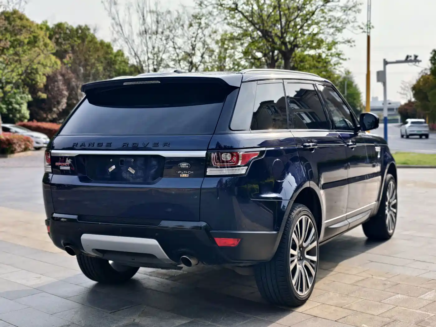 Land Rover Range Rover Sport 2015 5.0 SC V8 Trendsetting Genesis Edition DYNAMIC фото 12
