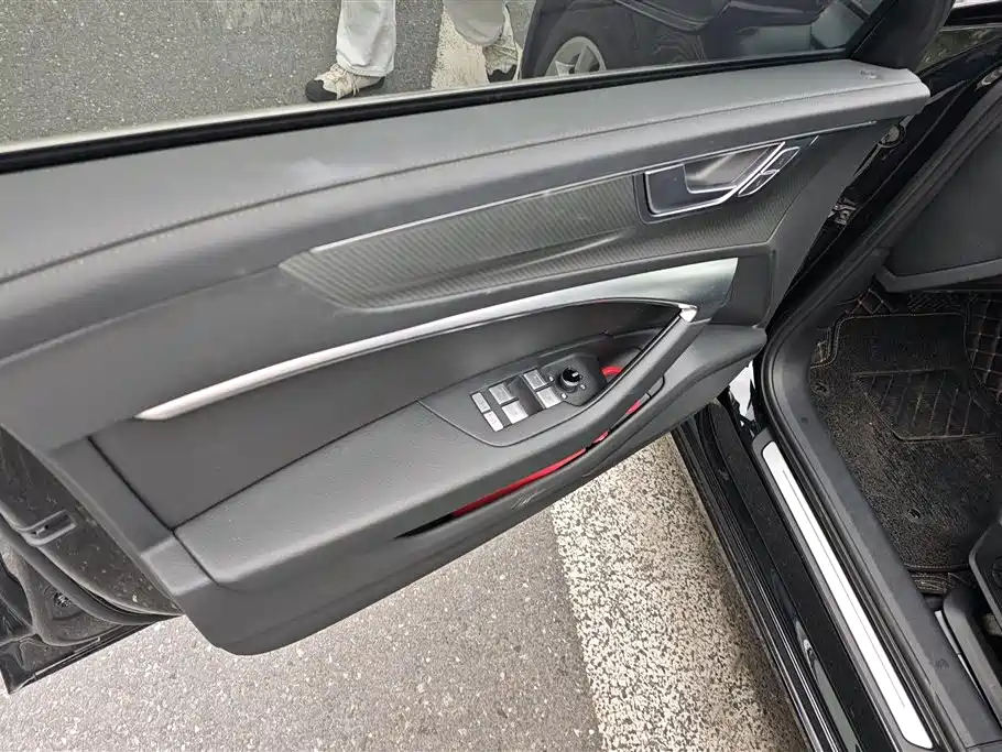 Audi A6L 2023 Facelift 40 TFSI Luxury Elegance фото 7
