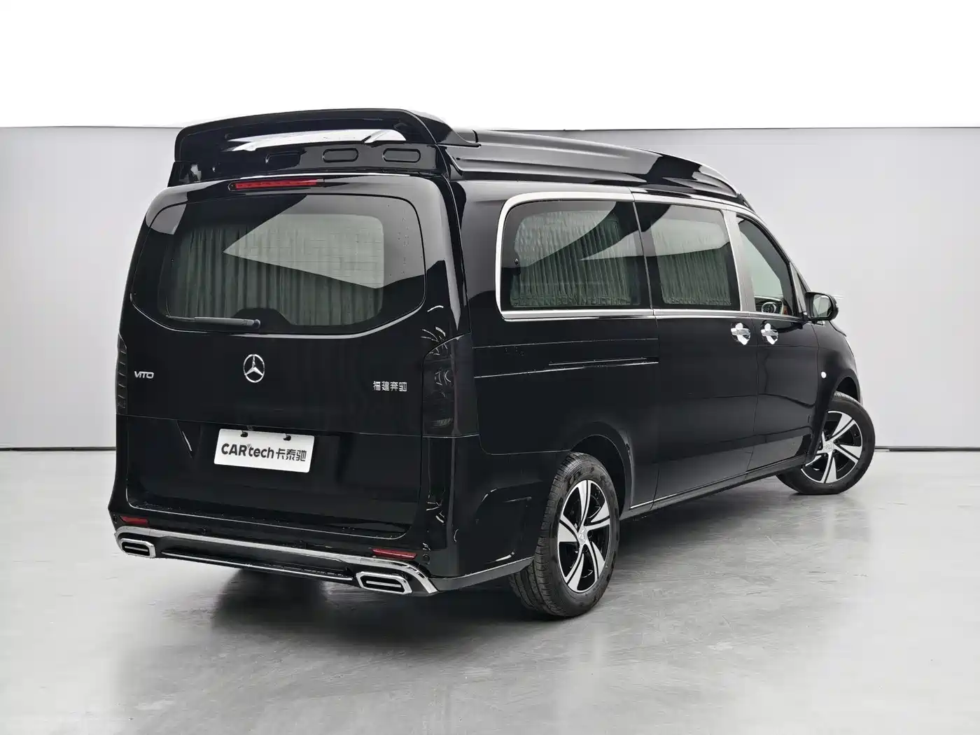 Mercedes-Benz Vito 2024 2.0T Business 7-Seater фото 4