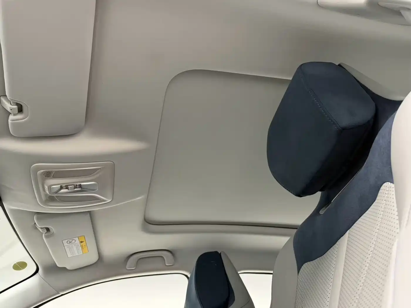 CHANGAN UNI K SMART IDD