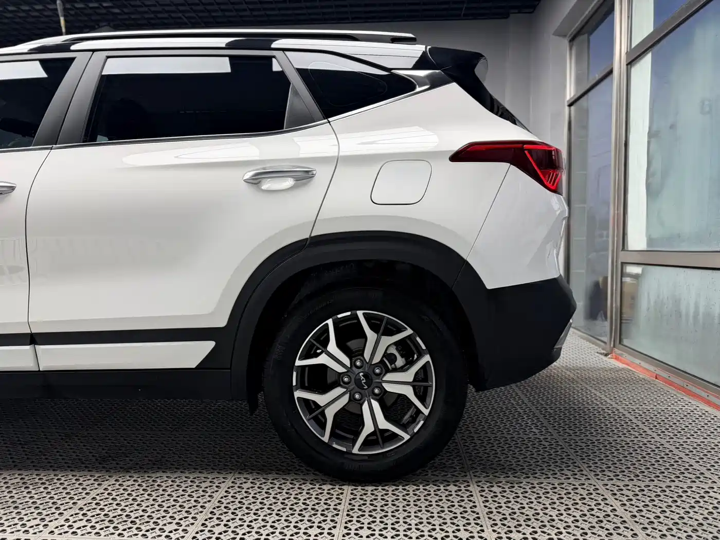 Kia KX3 Smart Run 2021 1.5L CVT Fashion Edition фото 9