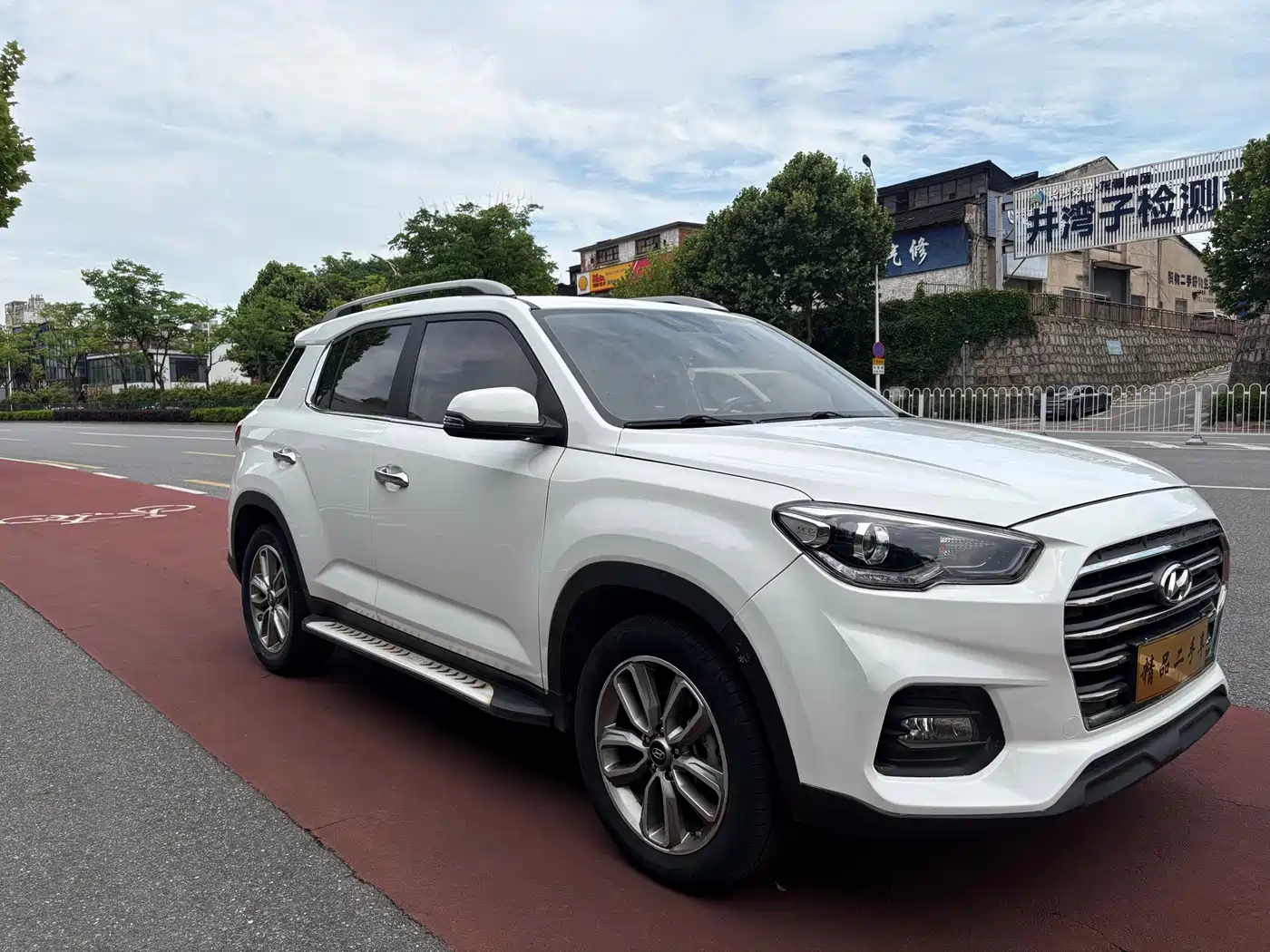 Hyundai Beijing Hyundai ix35 2018 2.0L Automatic 2WD Zhiyong·Enjoyment Edition фото 2