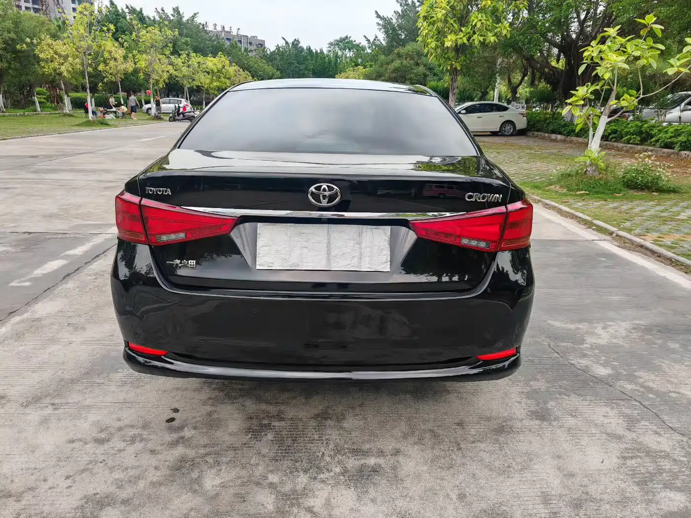 Toyota Crown 2015 2.5L Smart Edition фото 4