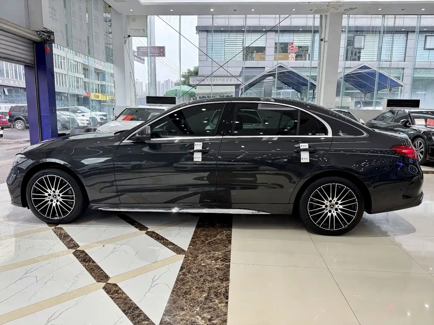 MERCEDES-BENZ C CLASS