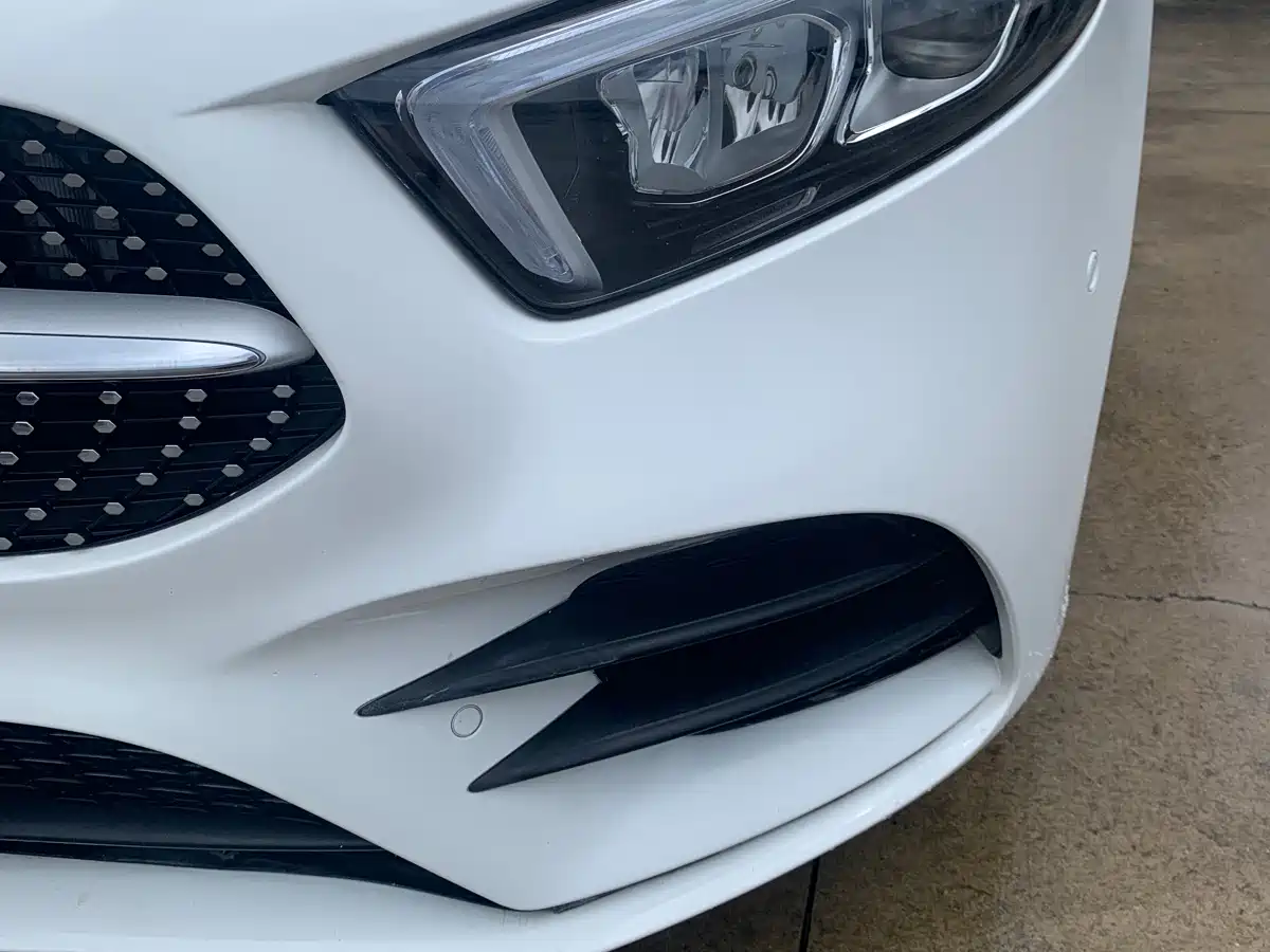 Mercedes-Benz A-Class 2021 A 200 L Sport Sedan Fashion Edition фото 4