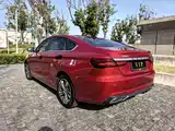Фото 8 - Geely Binrui
