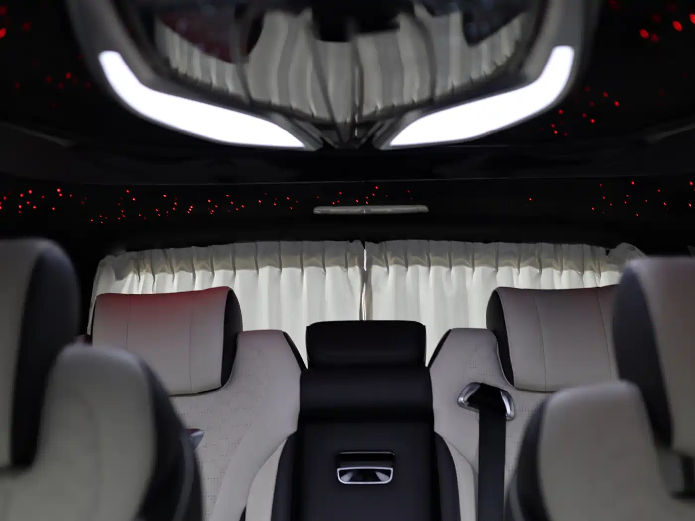 Mercedes-Benz V-Class 2018 V 260 Premium Edition China V фото 33