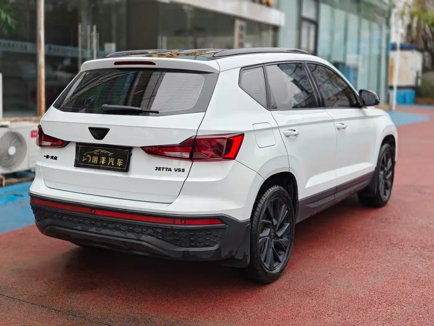 JETTA VS5