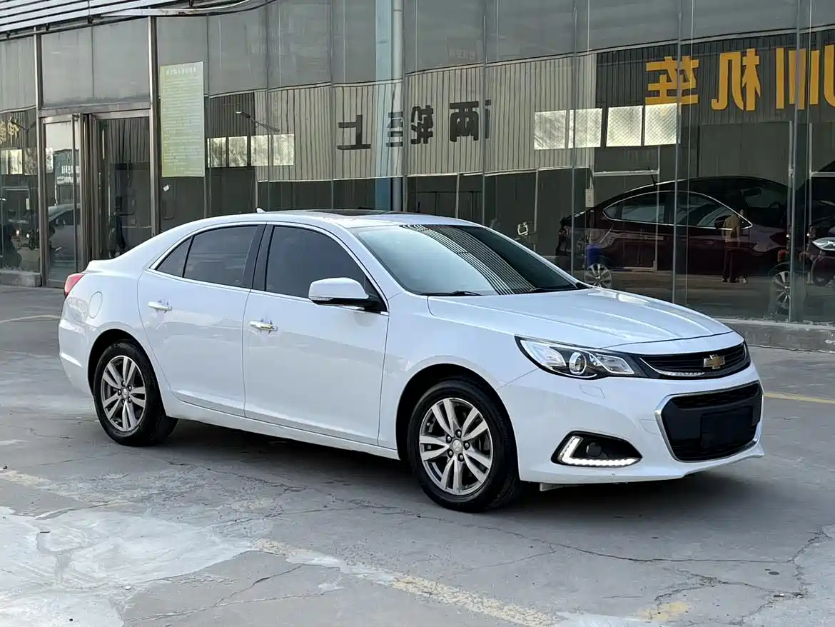 Chevrolet Malibu 2016 1.6T Automatic Luxury Edition фото 3