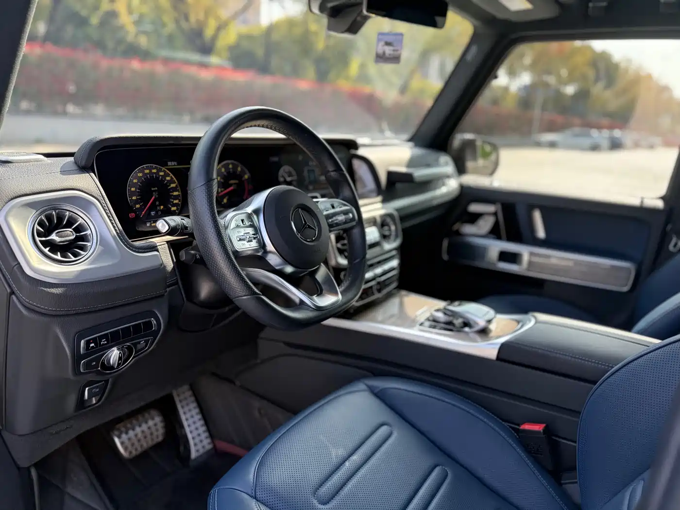 Mercedes-Benz G-Class 2023 G 500 фото 9