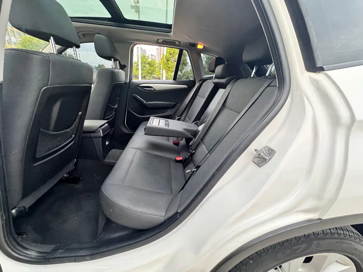 BMW X1 (Import) 2012 sDrive18i Luxury фото 25