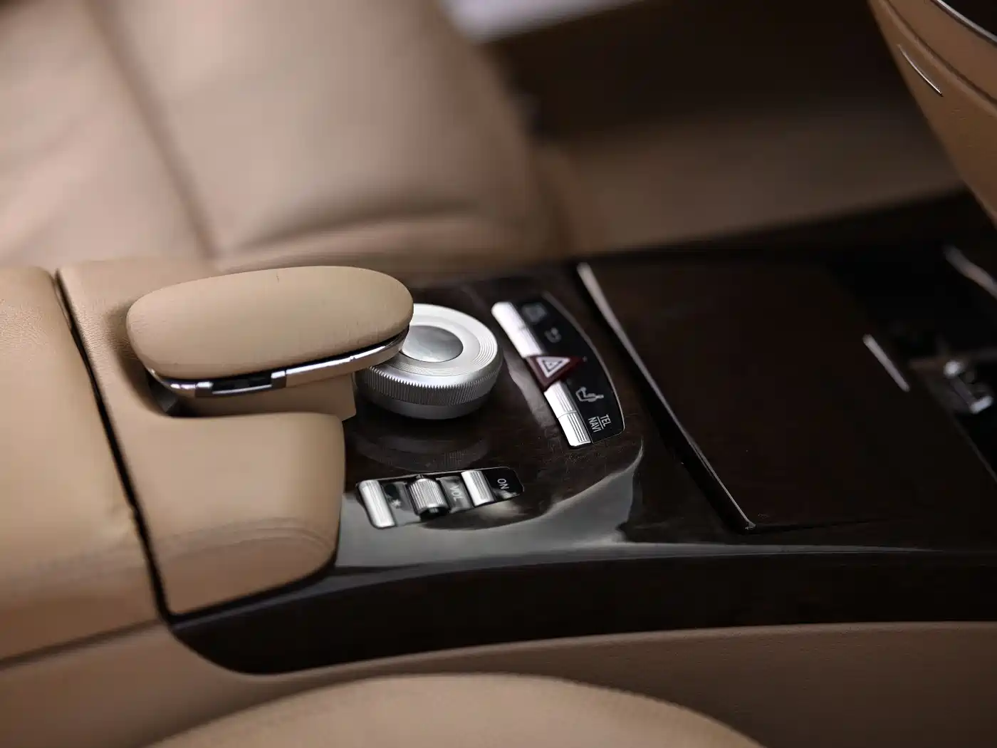 Mercedes-Benz S-Class 2010 S 300 L Luxury фото 9