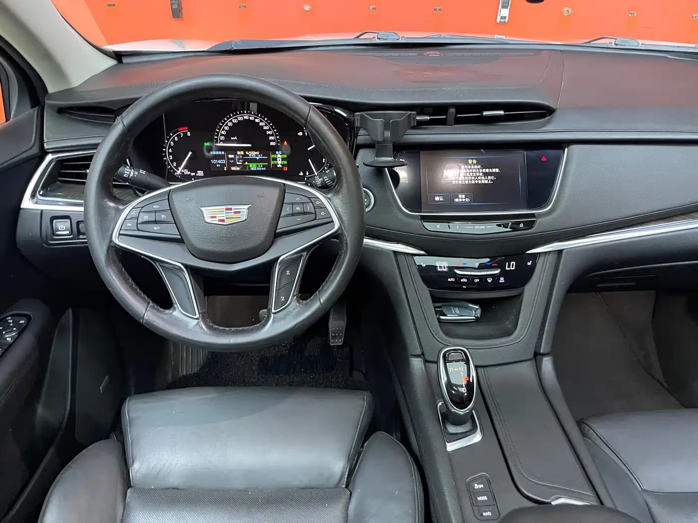 Cadillac XT5 2017 2016 28T AWD Luxury Model