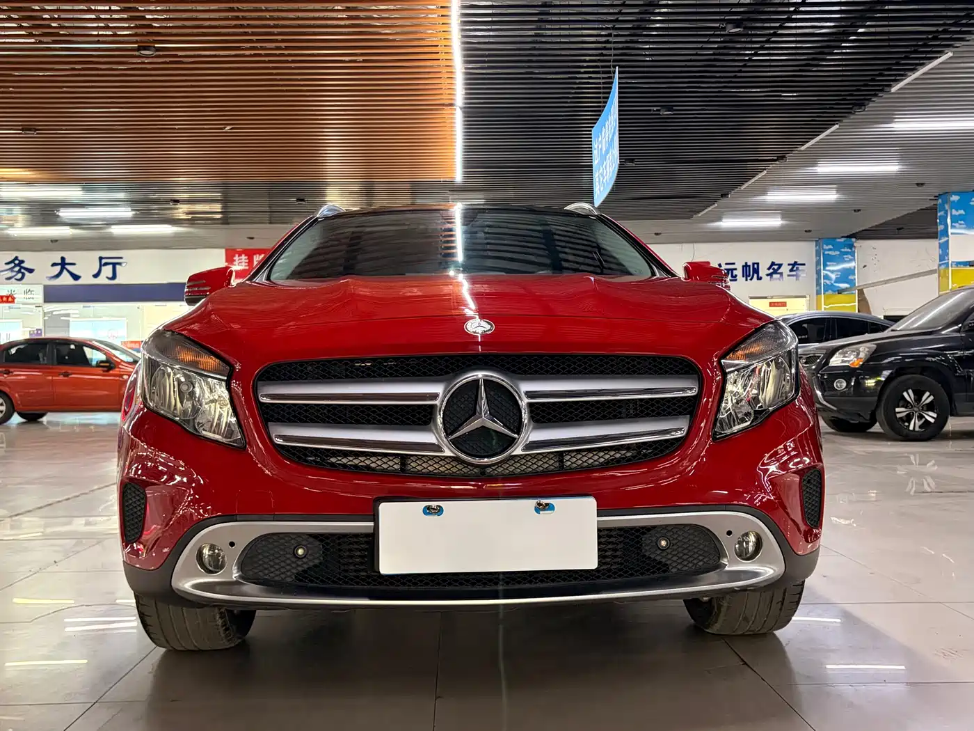 Mercedes-Benz GLA 2016 GLA 200 Dynamic фото 3
