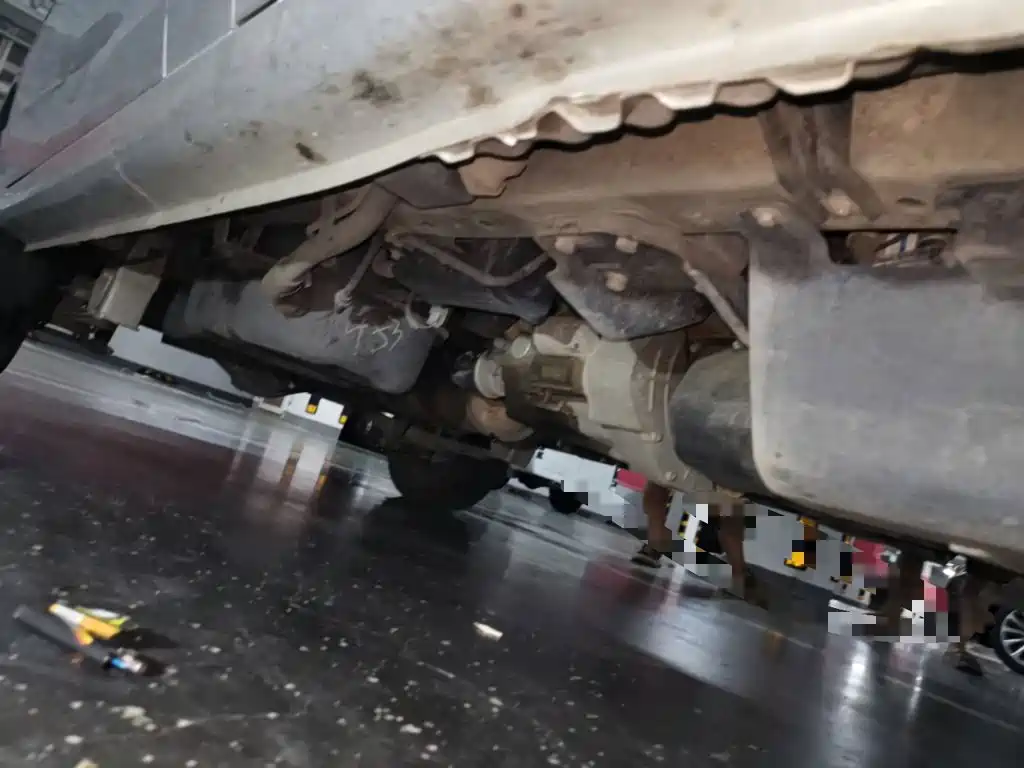Wuling Motors Wuling Rongguang S 2022 2021 Model 1.2L Basic 7-Seater LSI