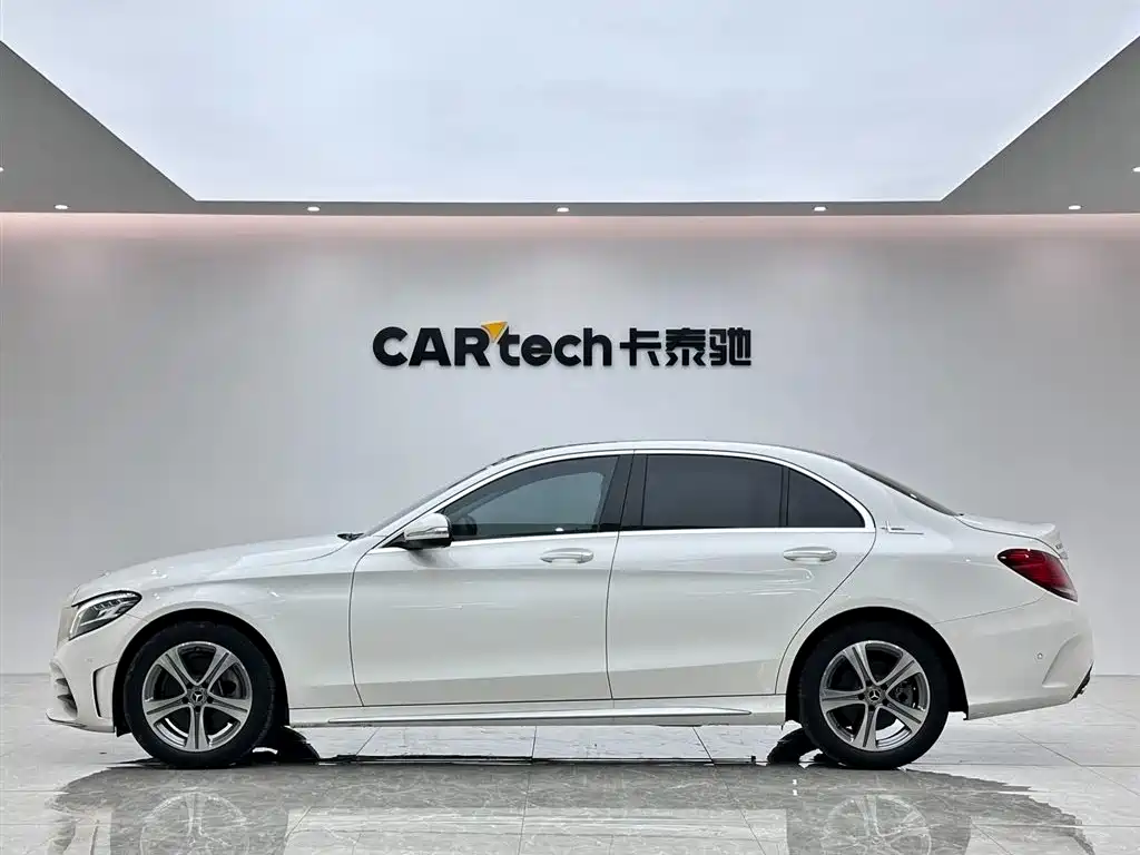 Mercedes-Benz C-Class 2019 Facelift C 260 L Sport фото 2
