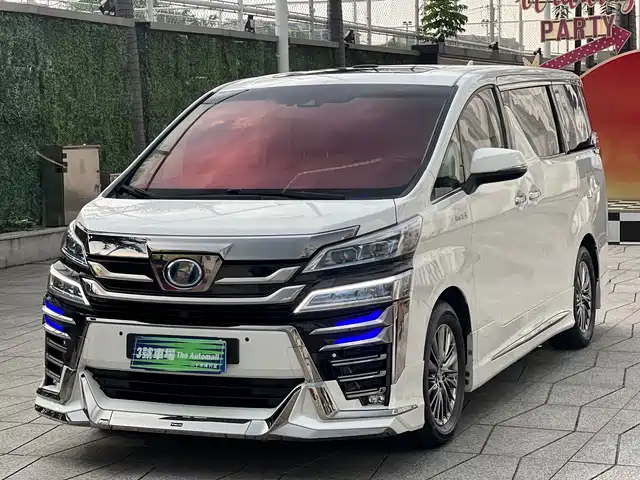  Toyota Vellfire 2020 Twin Engine 2.5L HV Premium Edition