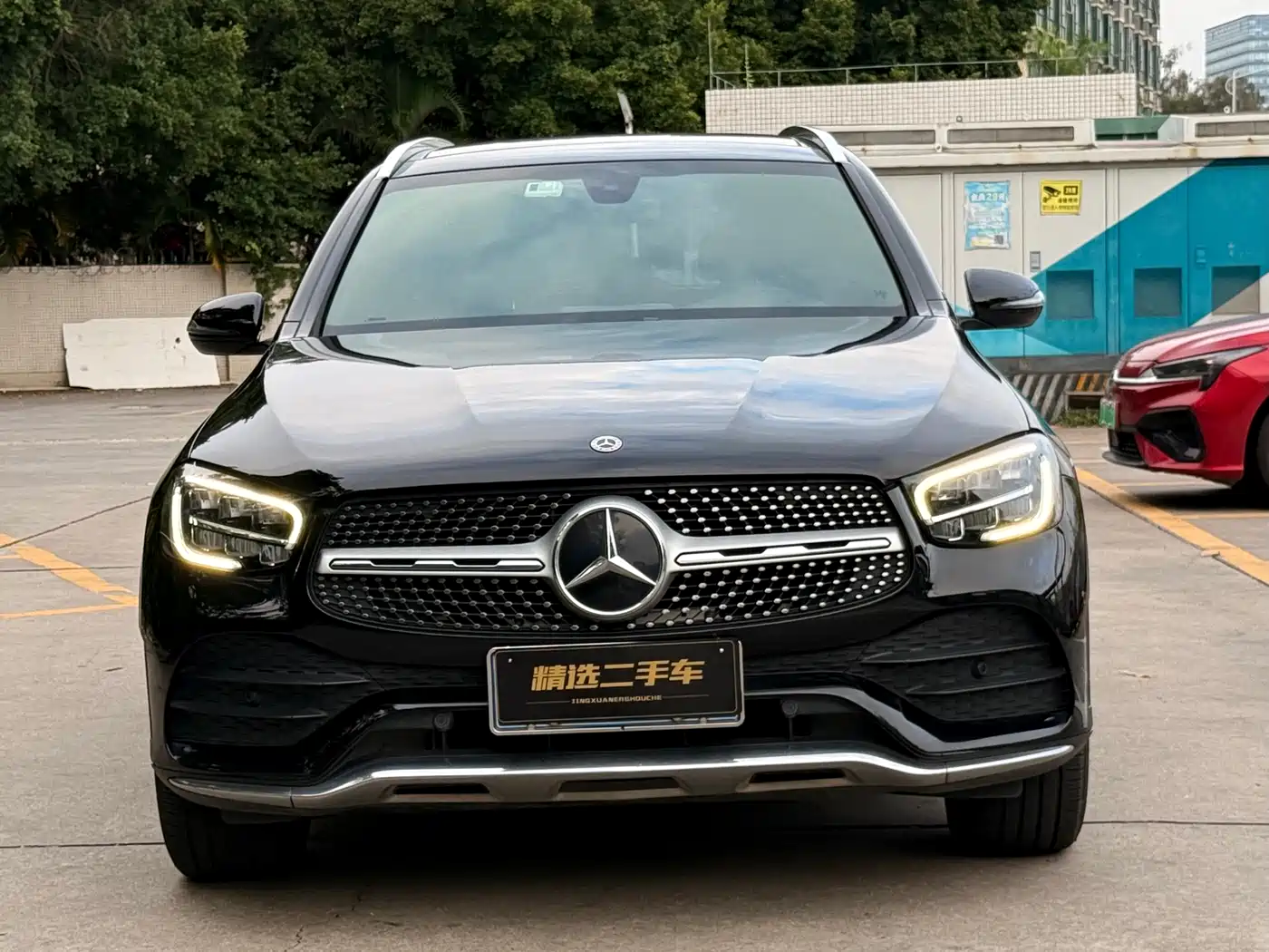 Mercedes-Benz GLC 2022 Model GLC 260 L 4MATIC Luxury Edition фото 2