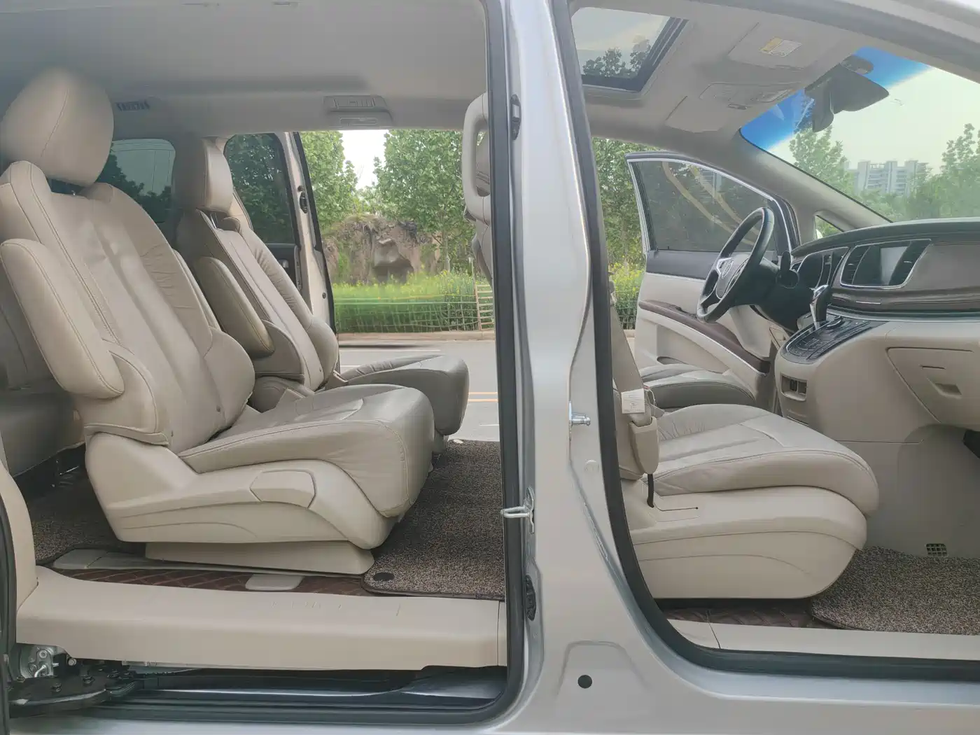 Buick GL8 2017 25S Luxury China V фото 15