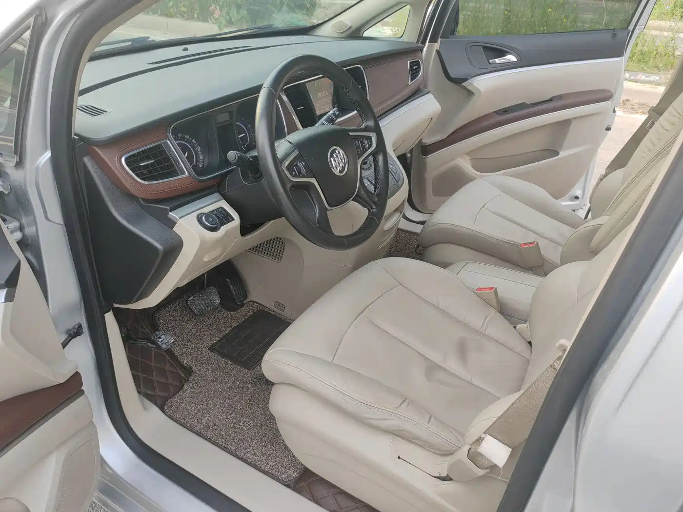 Buick GL8 2017 25S Luxury China V фото 4